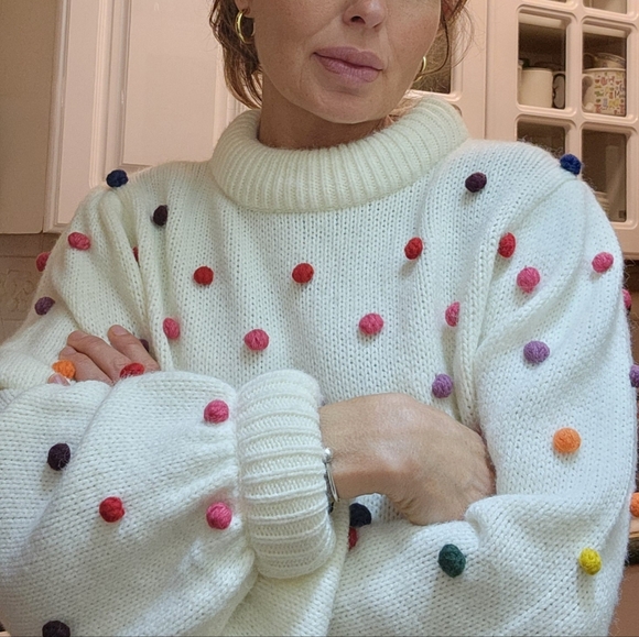White FARM Sweater with colorful dots, size small. - Picture 5 of 8